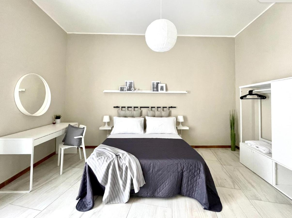 Caiazzo Grey Apartment מראה חיצוני תמונה