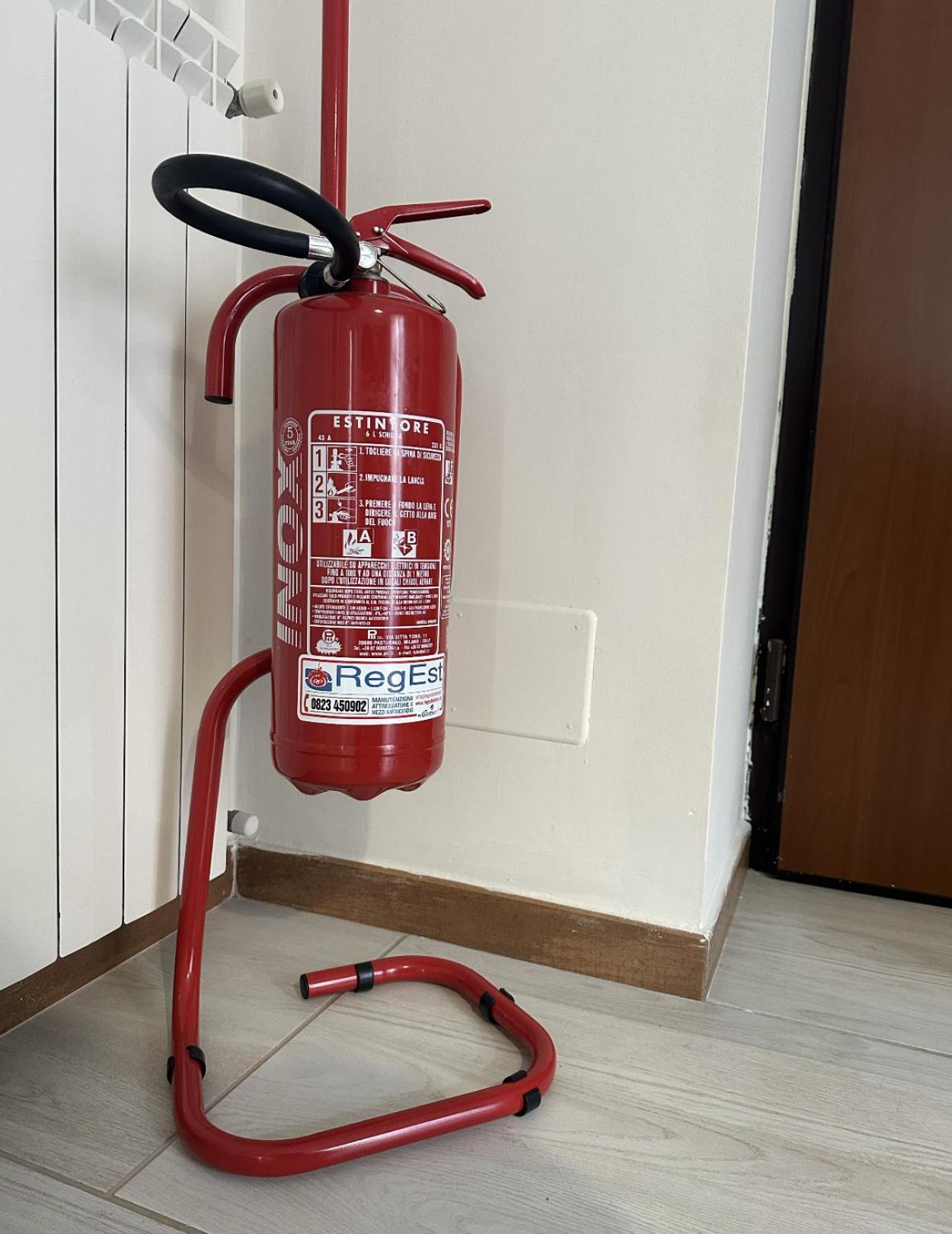 Caiazzo Grey Apartment מראה חיצוני תמונה